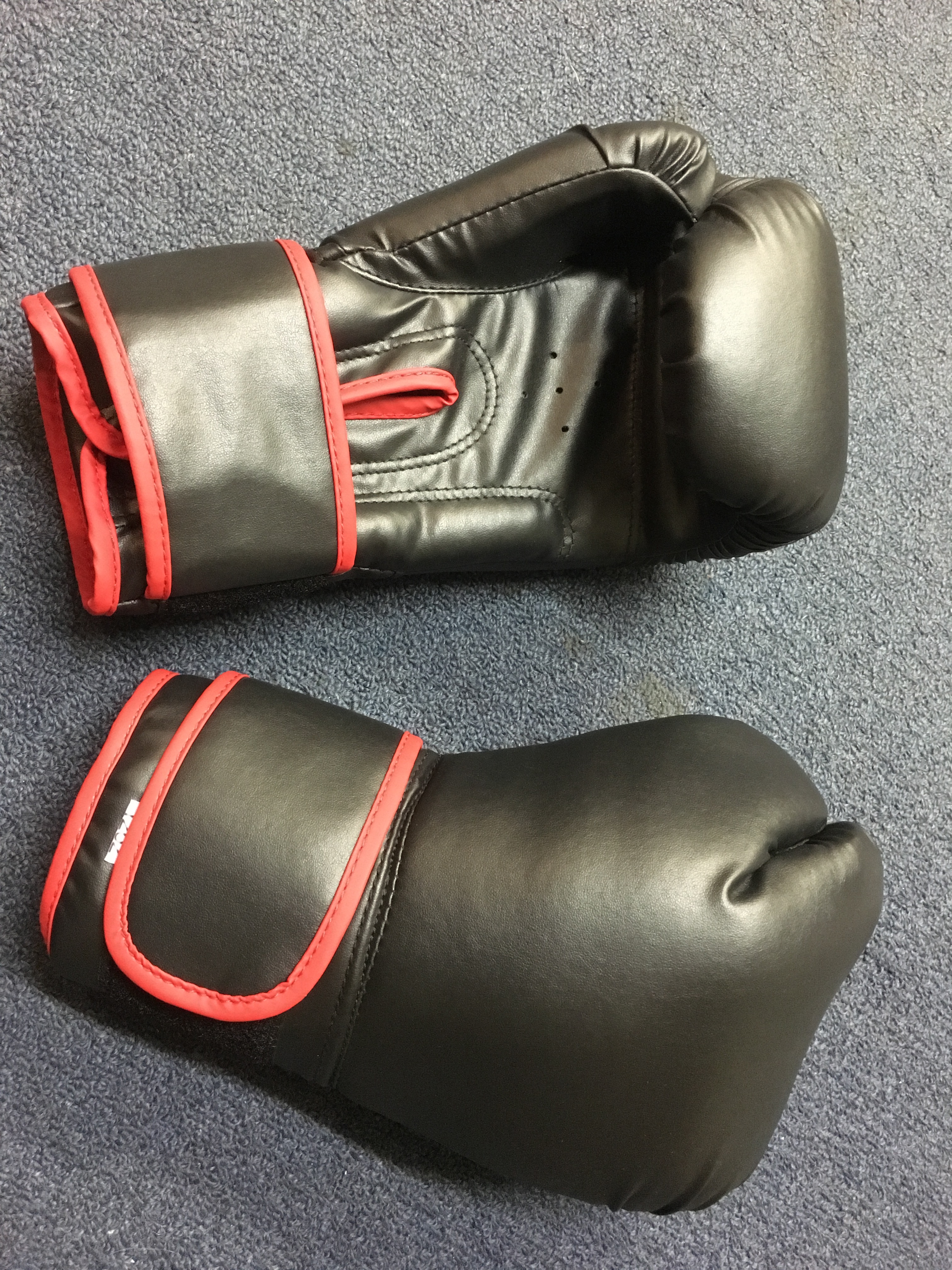 Boxing Gloves 12oz